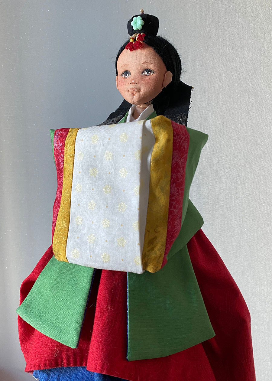 Hanbok doll 👘 Korean Wedding Hanbok Doll (Wonsam)