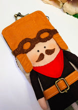 Load image into Gallery viewer, Accessories / Crap case Pattern (Pilot)
