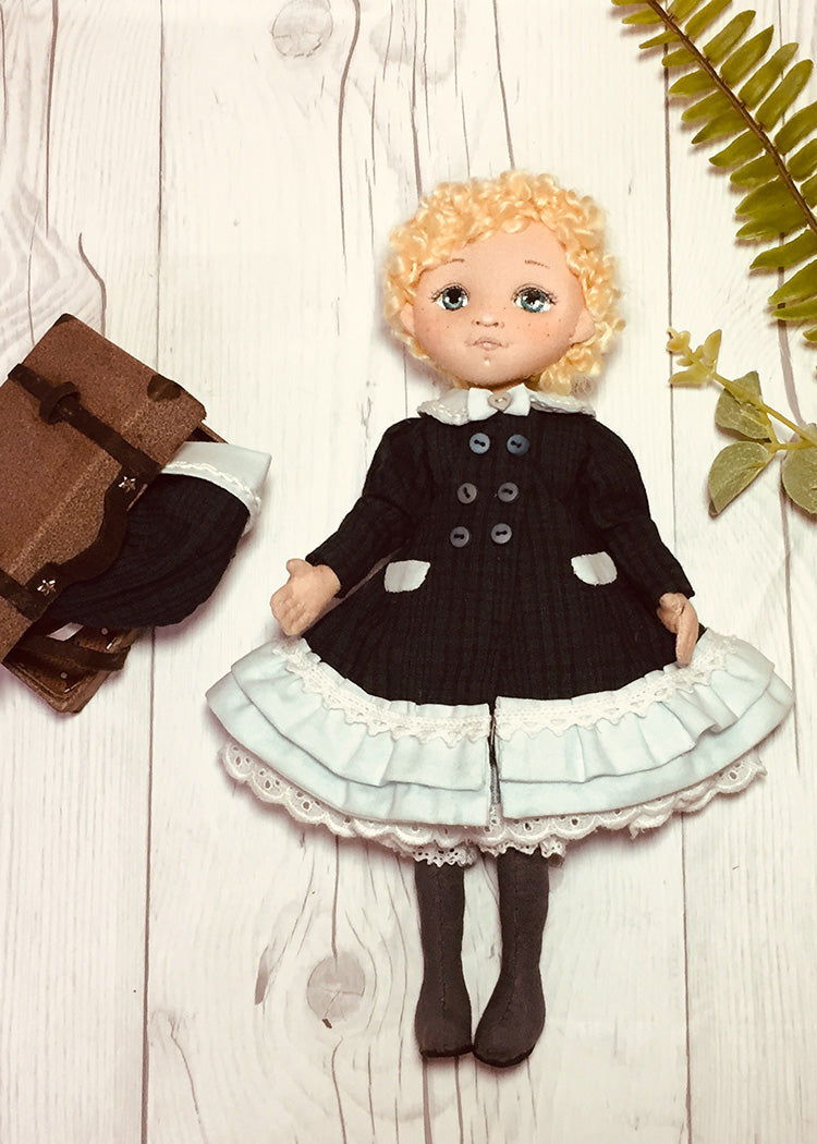 25cm Doll Pattern 🎀 (J) Sara & Suitcase (Dress-Up)