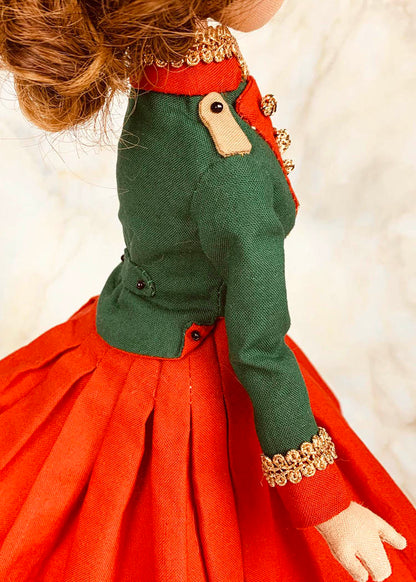 35cm doll Pattern / The woman wearing a hat with feathers (Face center seam)