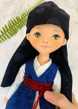Load image into Gallery viewer, Hanbok doll / Young Nobleman (Doryeong)

