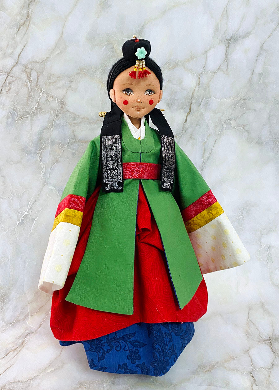 Hanbok doll 👘 Korean Wedding Hanbok Doll (Wonsam)