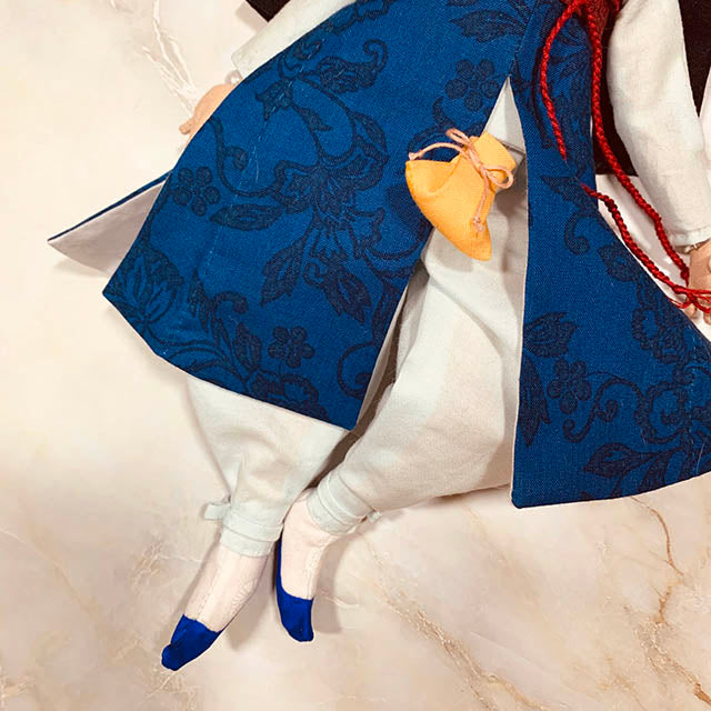 Hanbok doll 👘 Doryeong (Jeonbok)