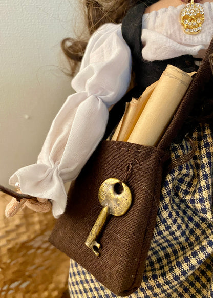 35cm doll Pattern🩱Bookworm Witch Doll🎃/ No Face center seam