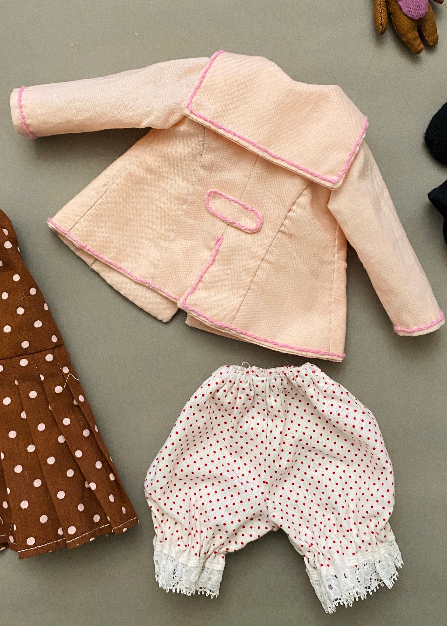 33cm Doll cloth Pattern👚Lily’s Classic Outfit  (Dress-Up)