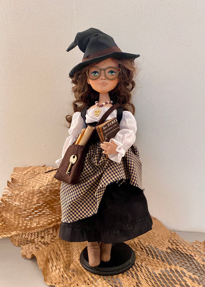 35cm doll Pattern🩱Bookworm Witch Doll🎃/ No Face center seam