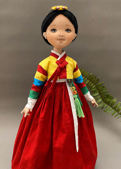 Hanbok doll 👘A Young Lady Agassi ( Saekdong Jeogori)