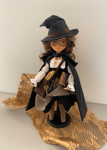 35cm doll Pattern🩱Bookworm Witch Doll🎃/ No Face center seam