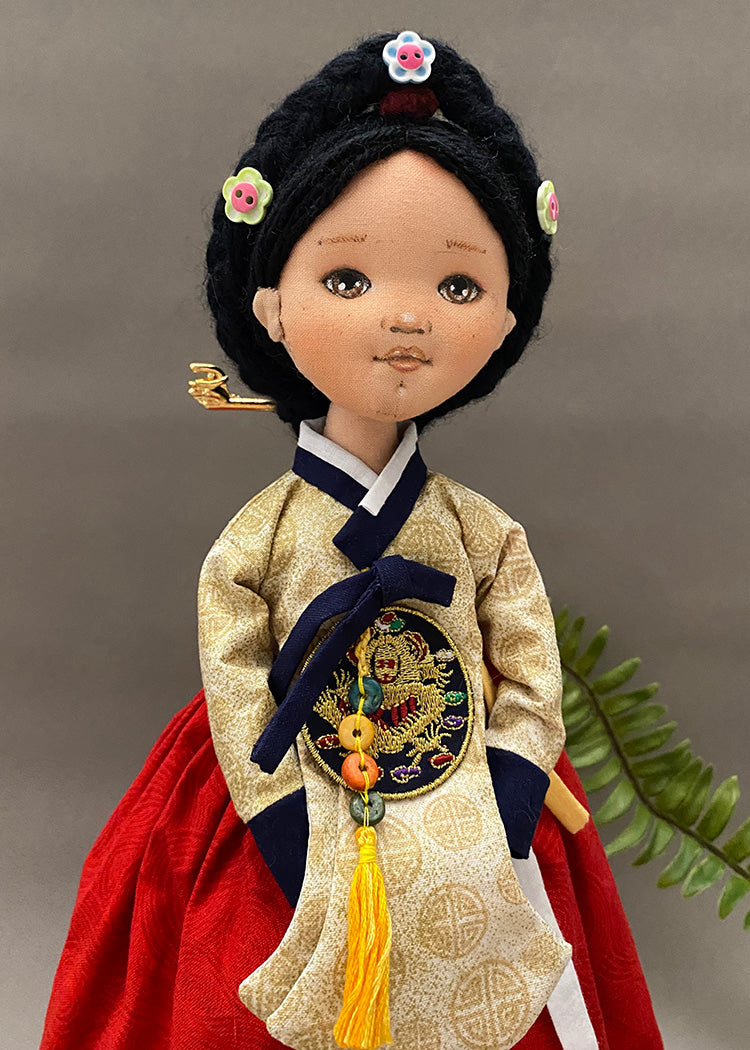 Hanbok doll 👘 Korean Noblewoman (Dangui)