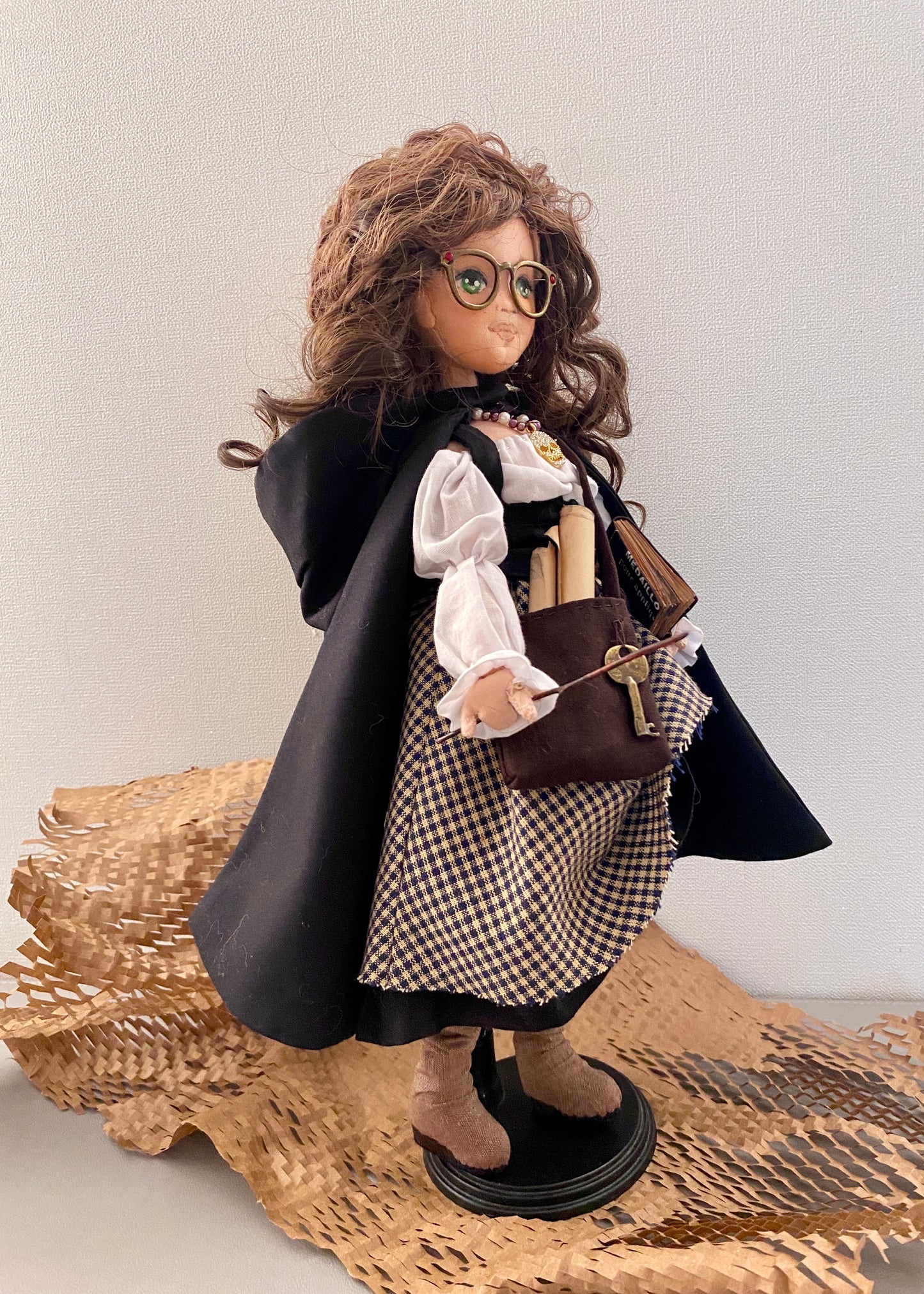 35cm doll Pattern🩱Bookworm Witch Doll🎃/ No Face center seam