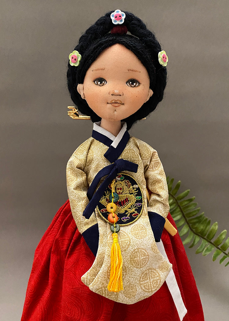 Hanbok doll 👘 Korean Noblewoman (Dangui)
